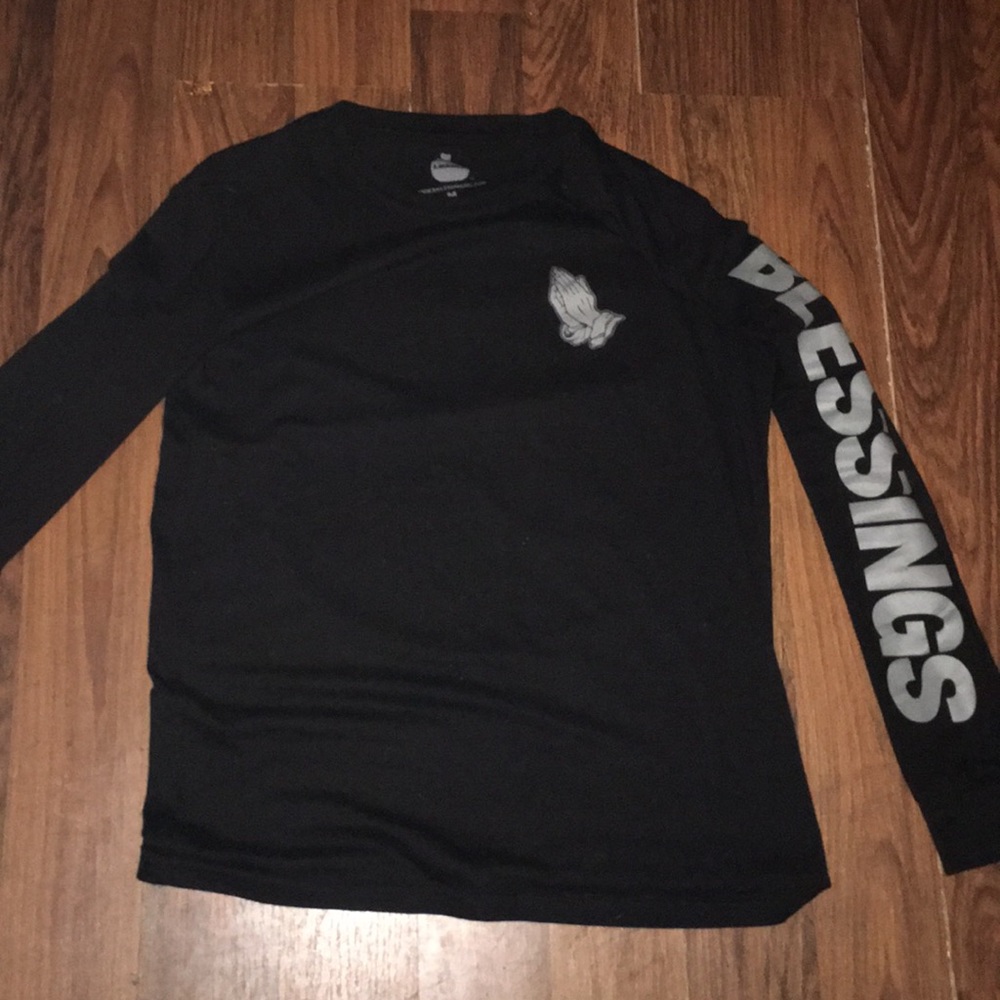 Building thrift shop